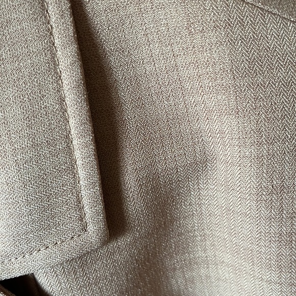 Jacket - Picture 3 of 4